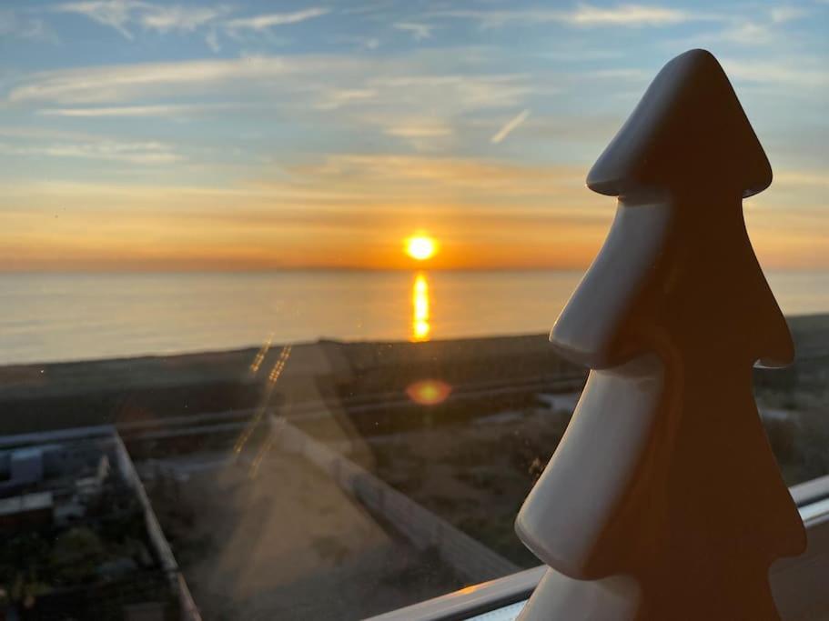 Horizon View *